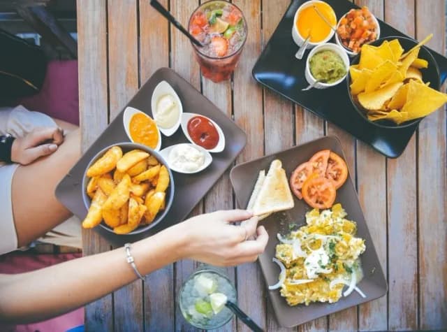 Międzyzdroje gdzie zjeść - najlepsze restauracje, które musisz znać